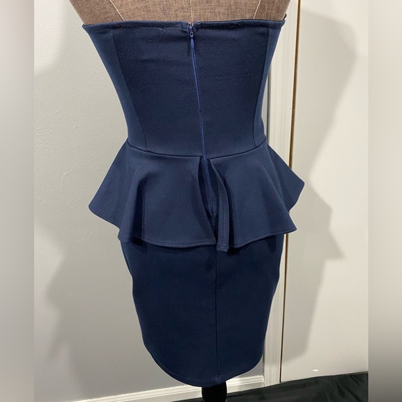 Aqua peplum dress, lace detail - Picture 4 of 13